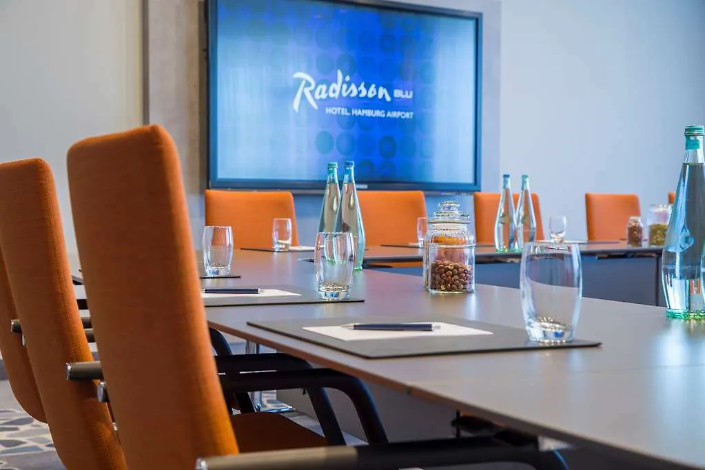 Radisson Blu Hotel, Hamburg Airport Otel