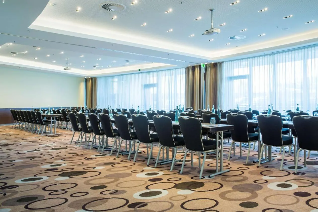 Radisson Blu Hotel, Hamburg Airport 4*,  Almanya
