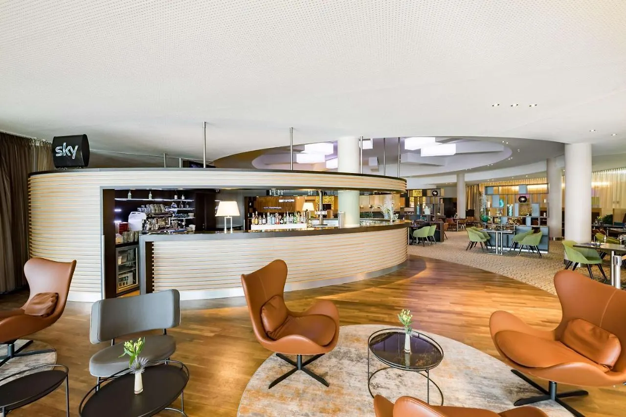 Radisson Blu Hotel, Hamburg Airport 4*,