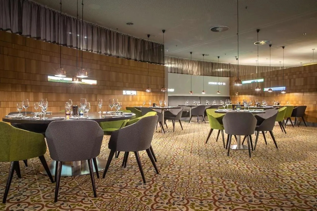 **** Hotel Radisson Blu Hotel, Hamburg Airport Německo