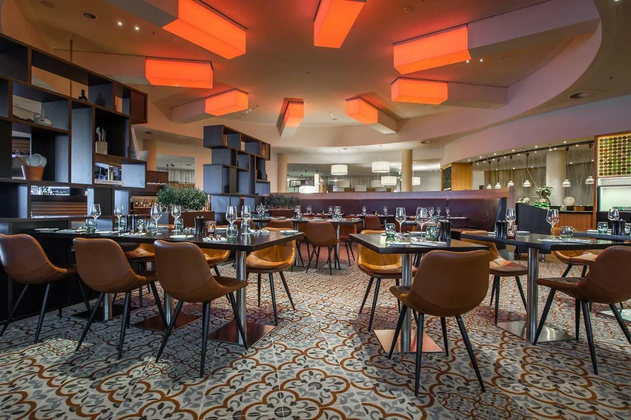 **** Hotel Radisson Blu Hotel, Hamburg Airport Niemcy